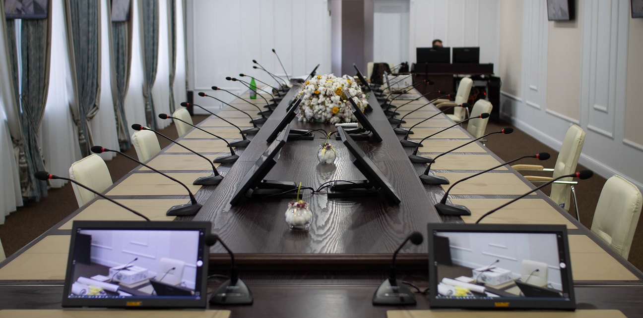 Мультимедийное комплексное оснащение конференц-залов