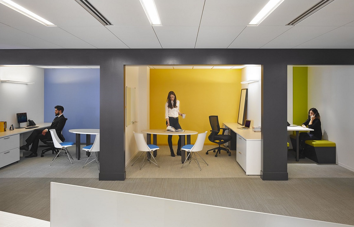 Оснащение huddle rooms