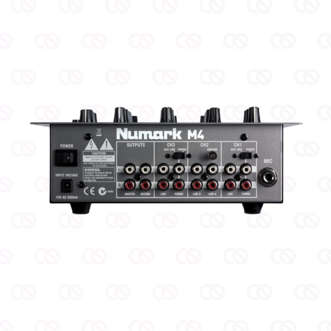 Numark M4