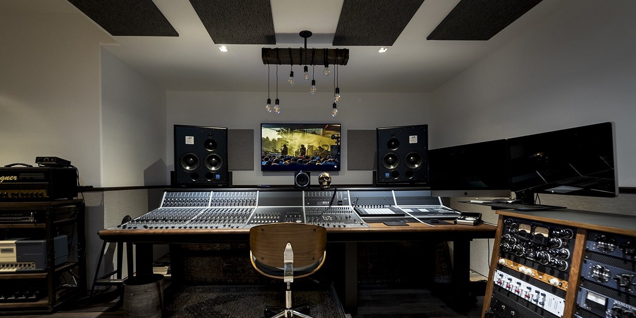 Аппаратура для радио, телевидения, студий